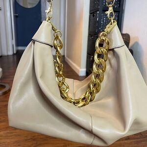 Chunky Chain Link Hobo Bag -
